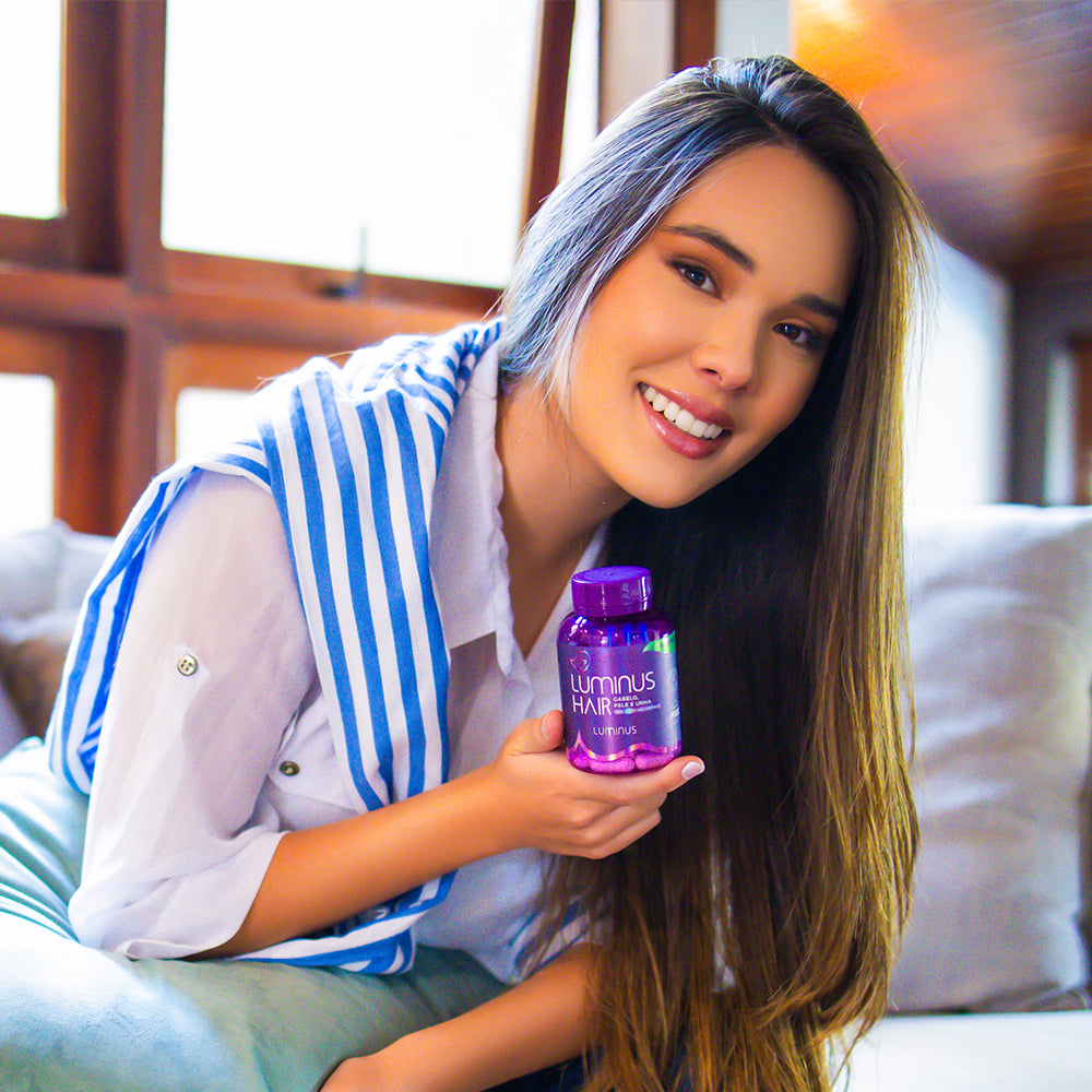 6 Luminus Hair Caps, A fórmula Luminus Hair nutre o cabelo na raiz para resultados transformadores. Você terá cabelos mais saudáveis, mais longos, com crescimento acelerado e queda reduzida.. A fórmula Luminus Hair nutre o cabelo na raiz para resultados transformadores. Você terá cabelos mais saudáveis, mais longos, com crescimento acelerado e queda reduzida.