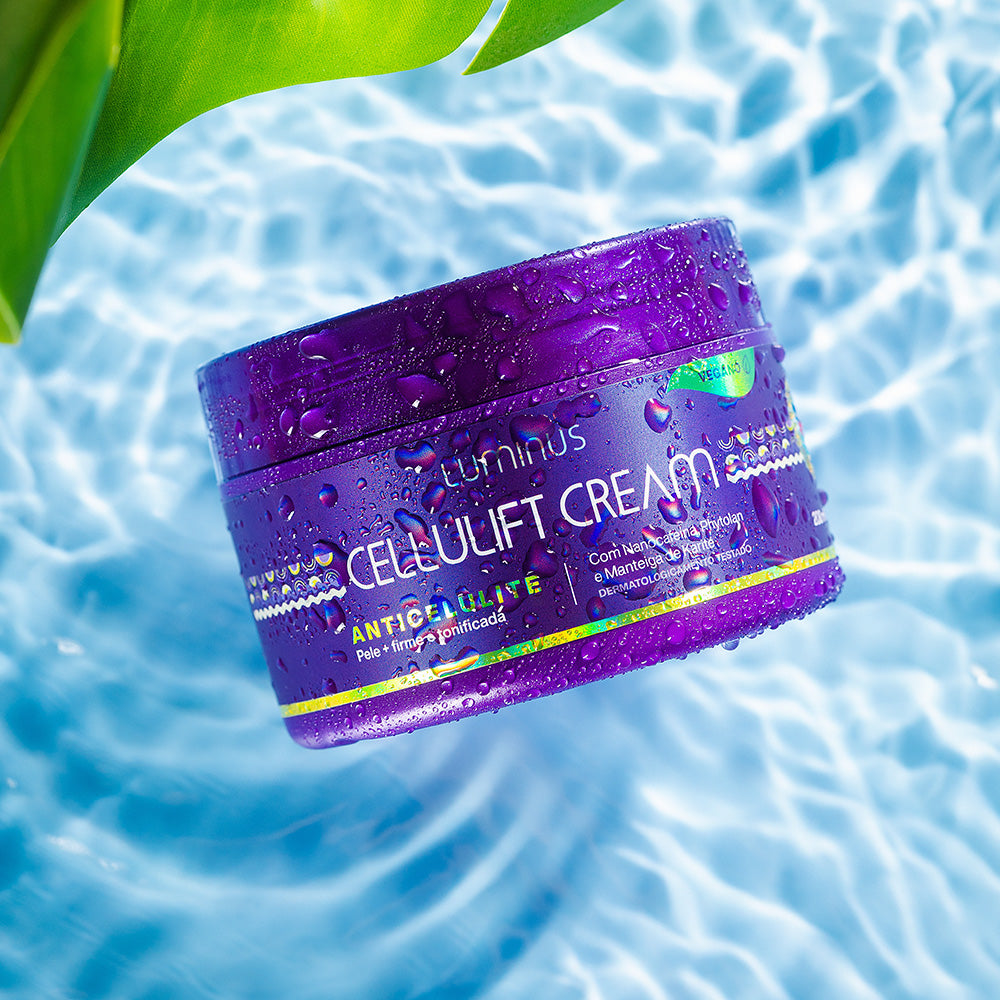 Cellulift Cream, Formulado com Nanocafeína, Phytolan e Manteiga de Karité, este creme anticelulite hidrata e nutre sua pele, reduzindo a aparência da celulite. A leve vermelhidão após a aplicação indica o aumento da circulação, e que sua pele está sendo revitalizada.. Cellulift Cream ajuda a suavizar a pele e reduzir a celulite, promovendo uma aparência mais firme.